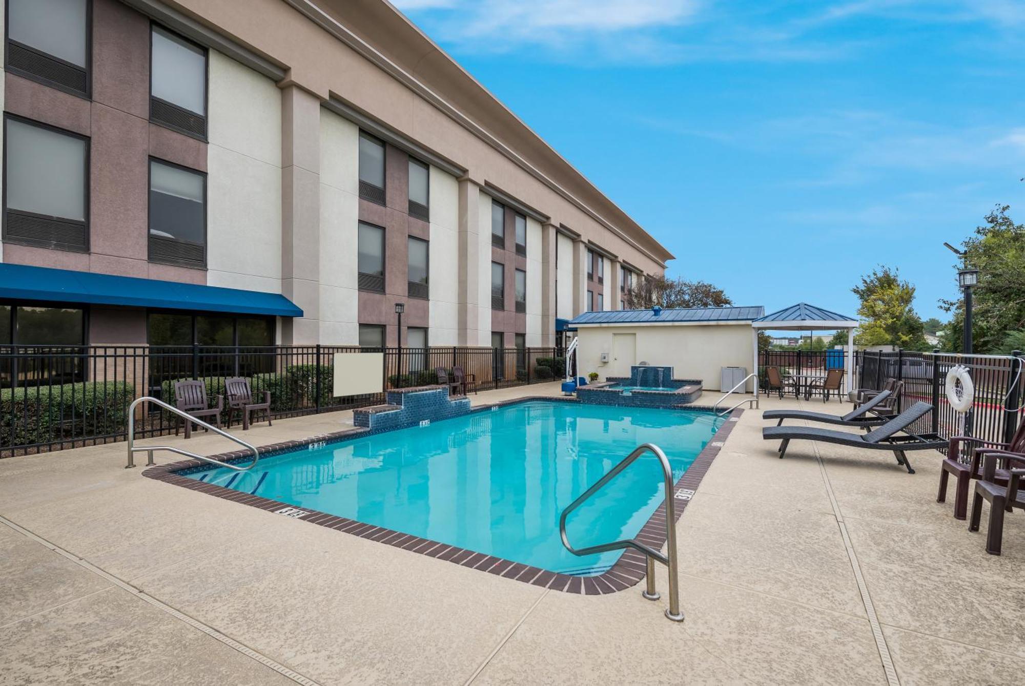 Hampton Inn Marshall Exterior foto